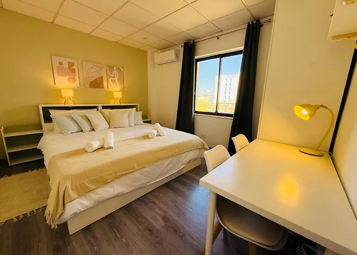 Torri Katur 2 Apartment *