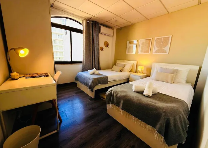 Torri Katur 2 Saint Julian's